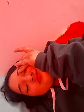 Snapshot of Catherinee69_x chatting on 14, 1, 2025 Catherinee69 x online show from 14, 1, 2025