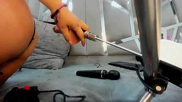 Snapshot of Catherinee69_x chatting on 16, 3, 2025 Catherinee69 x online show from 16, 3, 2025