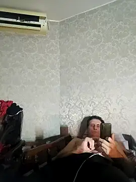 Snapshot of Viause_Kentauelle chatting on 5, 12, 2024 Viause Kentauelle online show from 5, 12, 2024