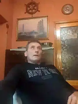 Snapshot of Viause_Kentauelle chatting on 8, 10, 2025 Viause Kentauelle online show from 8, 10, 2025