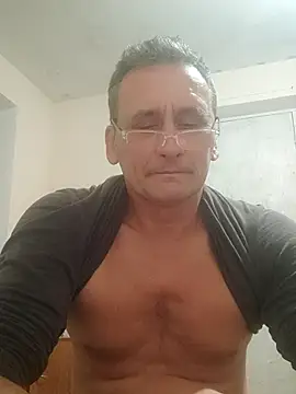 Snapshot of Viause_Kentauelle chatting on 20, 4, 2026 Viause Kentauelle online show from 20, 4, 2026