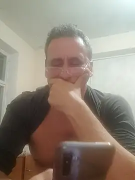 Snapshot of Viause_Kentauelle chatting on 24, 4, 2026 Viause Kentauelle online show from 24, 4, 2026