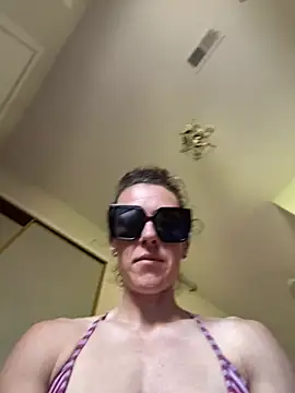 Snapshot of mrs__unknown chatting on 8, 4, 2026 mrs unknown online show from 8, 4, 2026