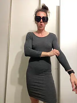 Snapshot of mrs__unknown chatting on 16, 4, 2026 mrs unknown online show from 16, 4, 2026