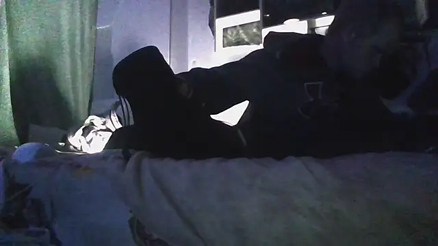 Snapshot of jaxx12369 chatting on 14, 12, 2025 jaxx12369 online show from 14, 12, 2025