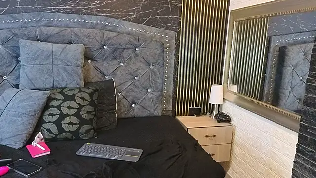 charlotte  G online show from 31, 1, 2026