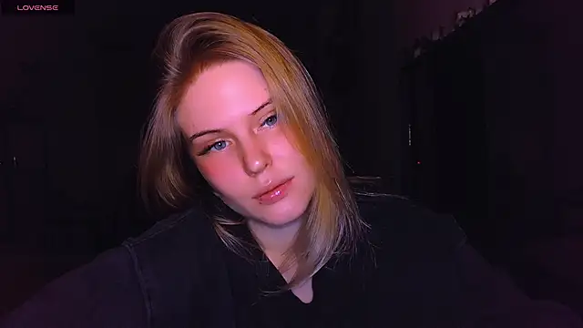 Snapshot of VoluptuousDreams chatting on 22, 2, 2025 VoluptuousDreams online show from 22, 2, 2025