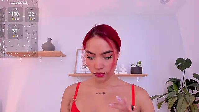 Scarlett Morgan  online show from 3, 2, 2025