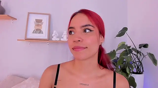 Scarlett Morgan  online show from 11, 2, 2025