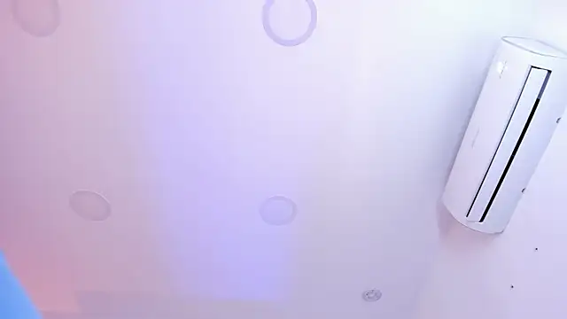 Scarlett Morgan  online show from 14, 2, 2025