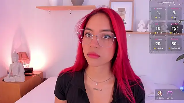 Scarlett Morgan  online show from 12, 3, 2025