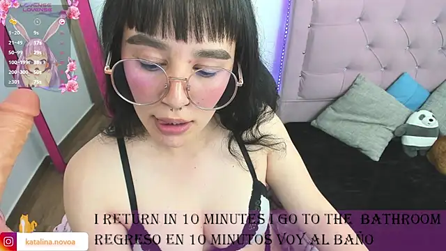 Katalina novoa online show from 5, 2, 2025