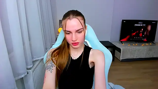 StellaLawless online show from 22, 1, 2025