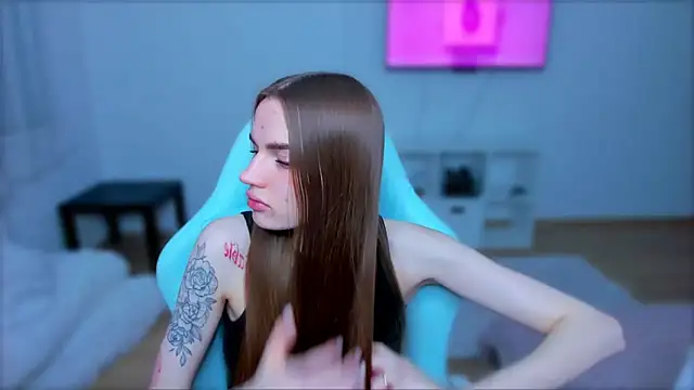 StellaLawless online show from 21, 3, 2025