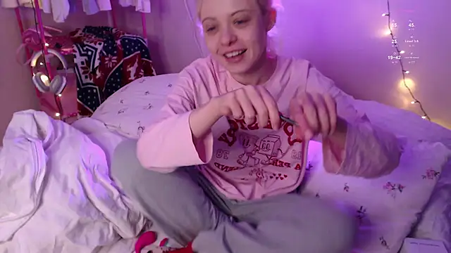 KatieMelone online show from 18, 1, 2026