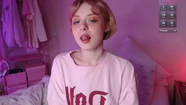 Snapshot of KatieMelone chatting on 20, 4, 2026 KatieMelone online show from 20, 4, 2026