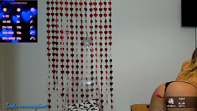 roxannequin66 online show from 12, 2, 2025