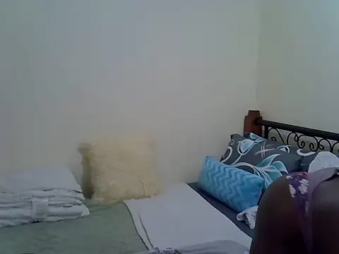 Sweet Bear online show from 1, 6, 2026