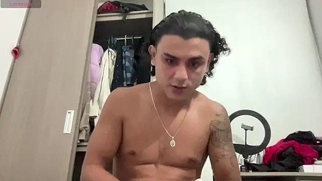 Snapshot of bob_petterson chatting on 1, 11, 2025 bob petterson online show from 1, 11, 2025