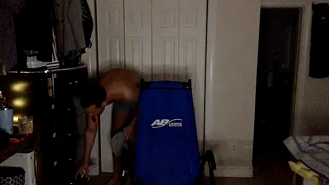 Snapshot of TheOnlyTwinTowers chatting on 12, 3, 2025 TheOnlyTwinTowers online show from 12, 3, 2025