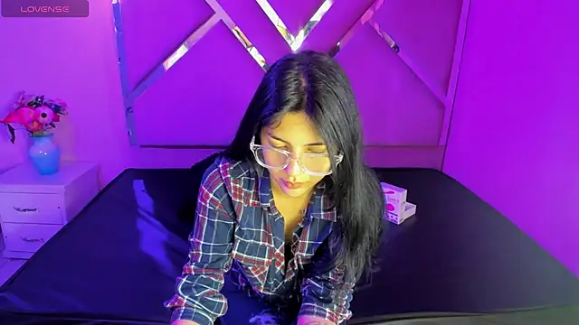 IsisRouse online show from 19, 3, 2025