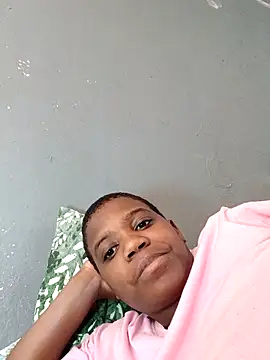 Snapshot of Bigchoccojugsxx chatting on 6, 1, 2026 Bigchoccojugsxx online show from 6, 1, 2026