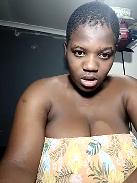 Snapshot of Bigchoccojugsxx chatting on 12, 1, 2026 Bigchoccojugsxx online show from 12, 1, 2026