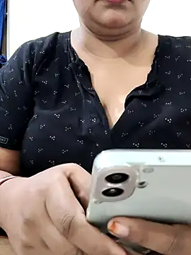 Snapshot of Ruksar-Pathan chatting on 9, 7, 2026 Ruksar-Pathan online show from 9, 7, 2026
