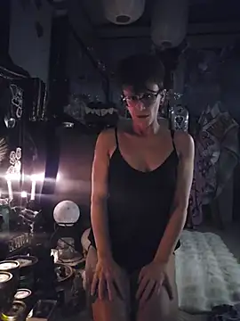 nephilaaranea online show from 7, 7, 2026