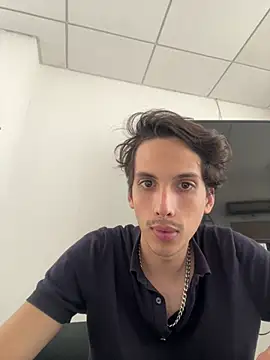 Snapshot of CamiloXx04 chatting on 26, 2, 2026 CamiloXx04 online show from 26, 2, 2026