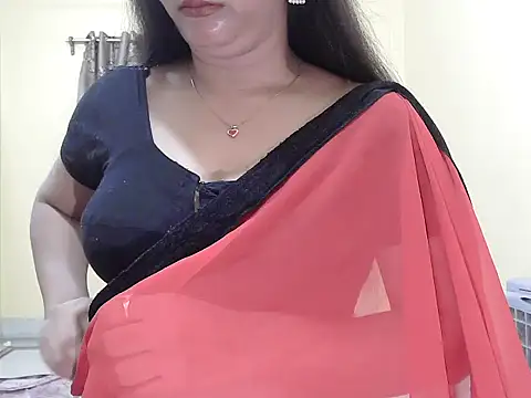 Snapshot of Model-Tanya chatting on 8, 4, 2026 Model-Tanya online show from 8, 4, 2026