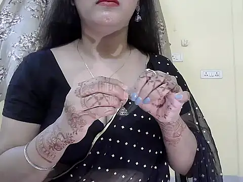 Snapshot of Model-Tanya chatting on 19, 4, 2026 Model-Tanya online show from 19, 4, 2026