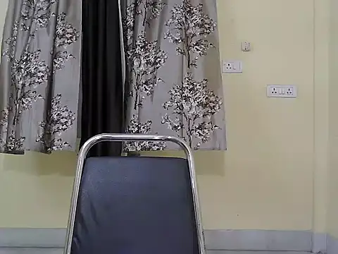 Model-Tanya online show from 17, 5, 2026