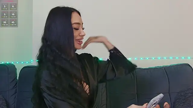 Snapshot of OnlyXandra chatting on 12, 12, 2024 OnlyXandra online show from 12, 12, 2024