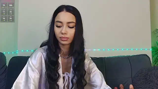 Snapshot of OnlyXandra chatting on 17, 1, 2025 OnlyXandra online show from 17, 1, 2025