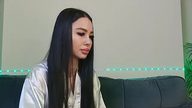 Snapshot of OnlyXandra chatting on 25, 2, 2025 OnlyXandra online show from 25, 2, 2025