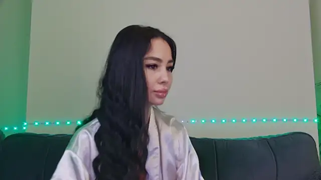 Snapshot of OnlyXandra chatting on 14, 3, 2025 OnlyXandra online show from 14, 3, 2025