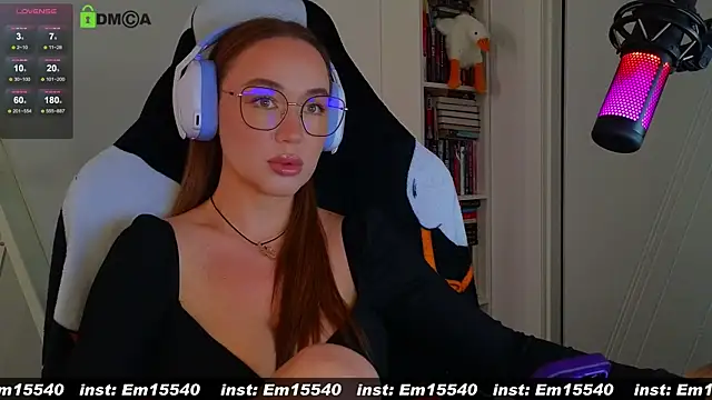 Snapshot of Emili1- chatting on 22, 1, 2025 Emili1- online show from 22, 1, 2025