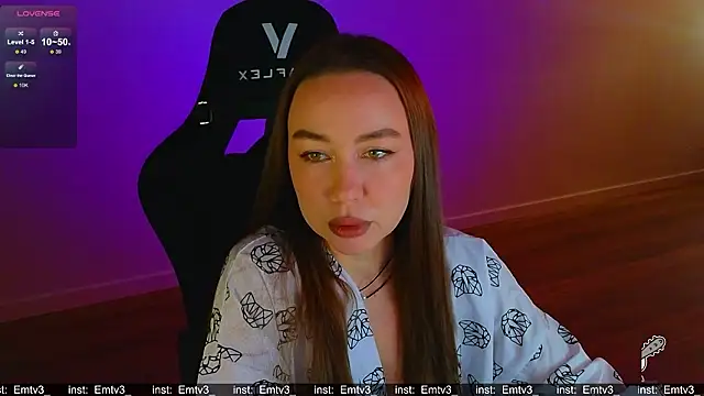 Snapshot of Emili1- chatting on 17, 3, 2026 Emili1- online show from 17, 3, 2026