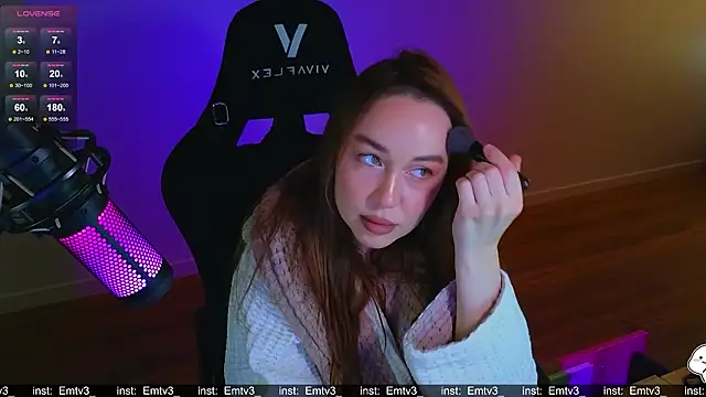 Snapshot of Emili1- chatting on 19, 3, 2026 Emili1- online show from 19, 3, 2026