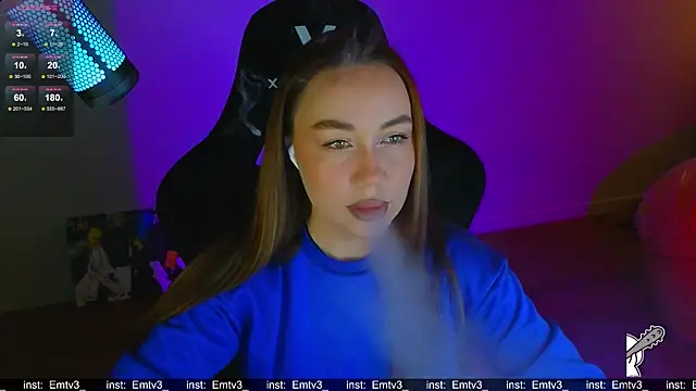 Snapshot of Emili1- chatting on 9, 4, 2026 Emili1- online show from 9, 4, 2026