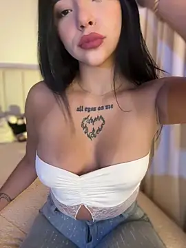 Snapshot of eva_elifee chatting on 26, 3, 2026 eva elifee online show from 26, 3, 2026