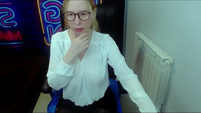 kerakiss877 online show from 19, 2, 2025