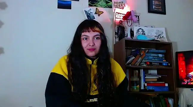 sweetiee mary online show from 28, 2, 2025