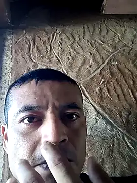 Snapshot of BafflingWhatsis chatting on 27, 11, 2025 BafflingWhatsis online show from 27, 11, 2025