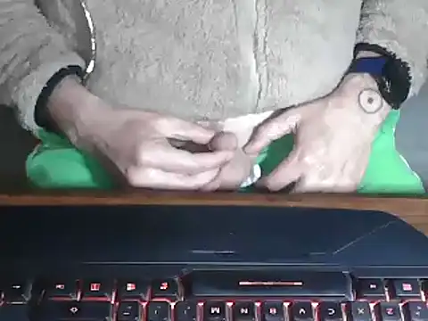 Snapshot of Adri_gard chatting on 21, 3, 2025 Adri gard online show from 21, 3, 2025