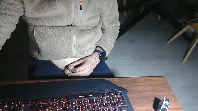 Snapshot of Adri_gard chatting on 14, 3, 2026 Adri gard online show from 14, 3, 2026