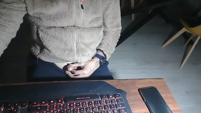 Snapshot of Adri_gard chatting on 18, 3, 2026 Adri gard online show from 18, 3, 2026