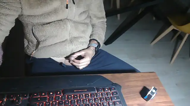 Snapshot of Adri_gard chatting on 22, 3, 2026 Adri gard online show from 22, 3, 2026