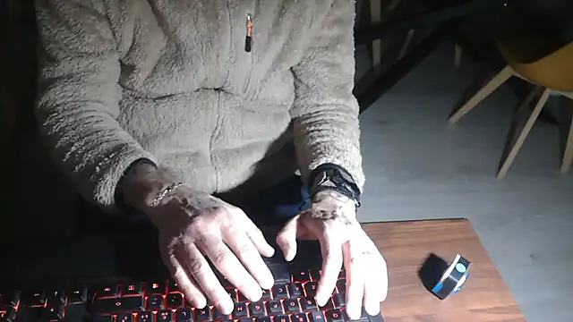 Snapshot of Adri_gard chatting on 27, 3, 2026 Adri gard online show from 27, 3, 2026